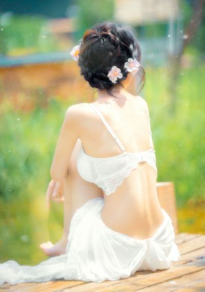欧美花园灯笼_蓝光在线播放观看