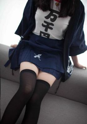 欧美老熟女片_有字幕完整版