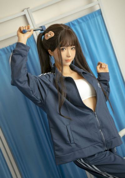极品日韩欧美三级制服_超清电影在线观看