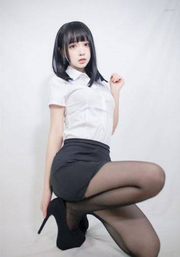 欧美床戏吻胸_1080神马在线观看