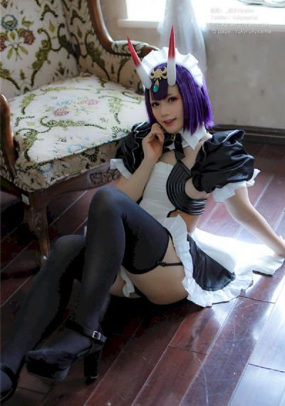 欧美大胆女人体_720高清视频观看